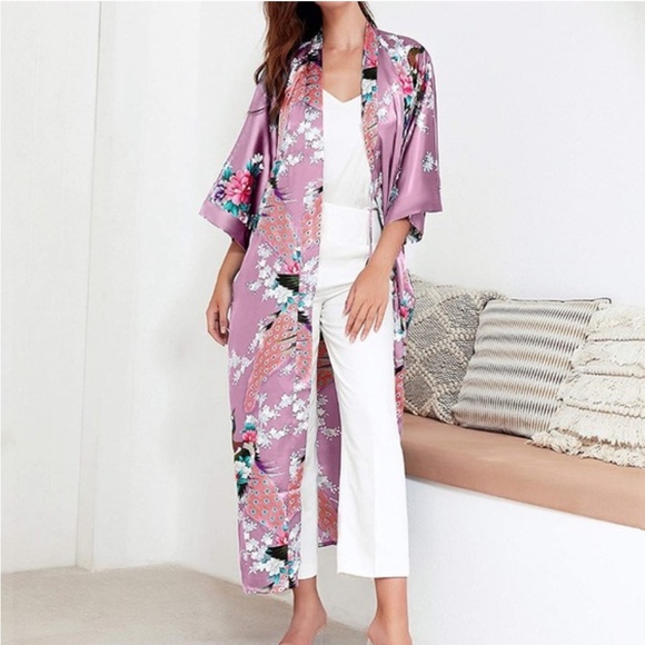 Kim + Ono Kimono Long Robe Peacock and Blossoms Prints - Picture 1 of 11
